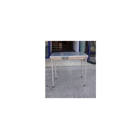 Table inox