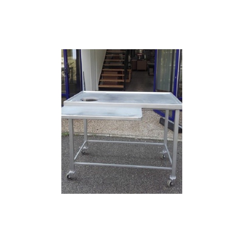 Table à roulettes avec TVO