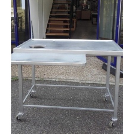 Table à roulettes avec TVO