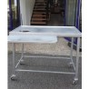 Table à roulettes avec TVO