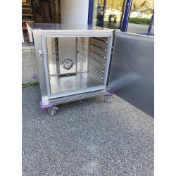 Étuve Bourgeat sur roulettes