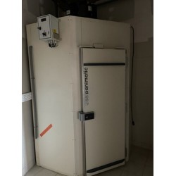 Installations chambre froide et chambre de fermentation
