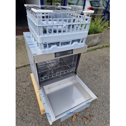 Lave vaisselle frontal Smeg pour plaques 40*60