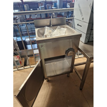 Lave mains inox commande au genou sur placard