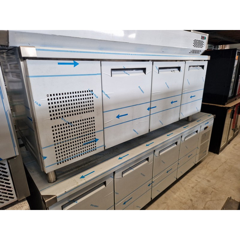 Tour pâtissier inox 3 portes traversant