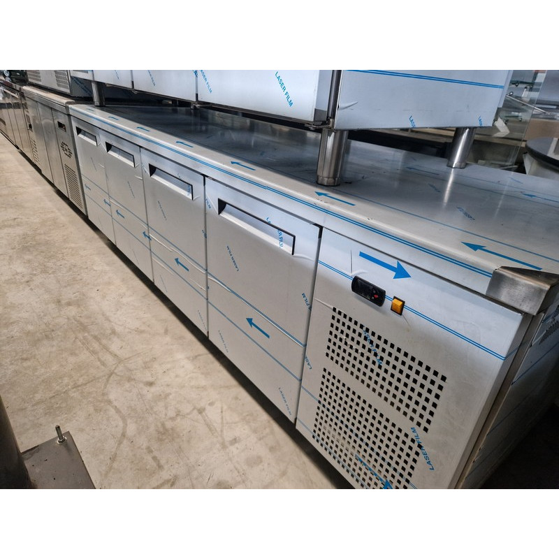 Tour pâtissier inox 4 portes traversant