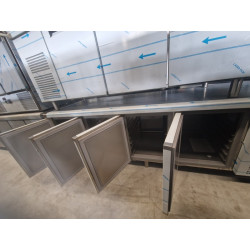 Tour pâtissier inox 4 portes traversant