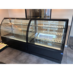 Installations vitrine restaurant et point de vente