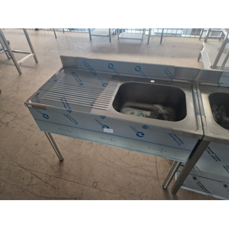 Plonge inox 1 bac 1 égouttoir