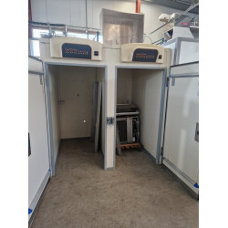 Chambre de pousse 2 x 2 chariot 600*800