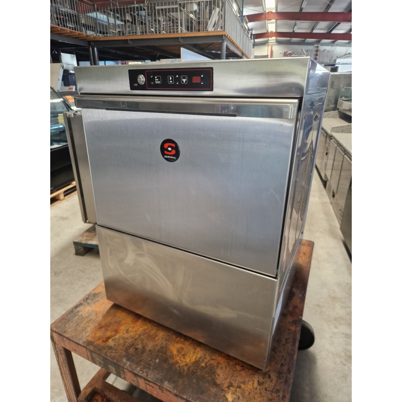 Lave vaisselle ouverture frontale