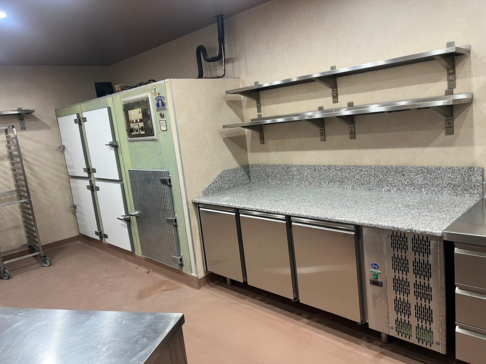 Réhabilitation et aménagement laboratoire de pâtisserie, boulangerie, chocolaterie à Saint Clair de la Tour
