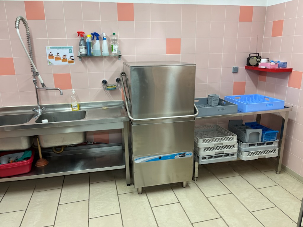 Vente et installation lave vaisselle et plonge pour restaurant, CHR, boulangerie à La Tour du Pin