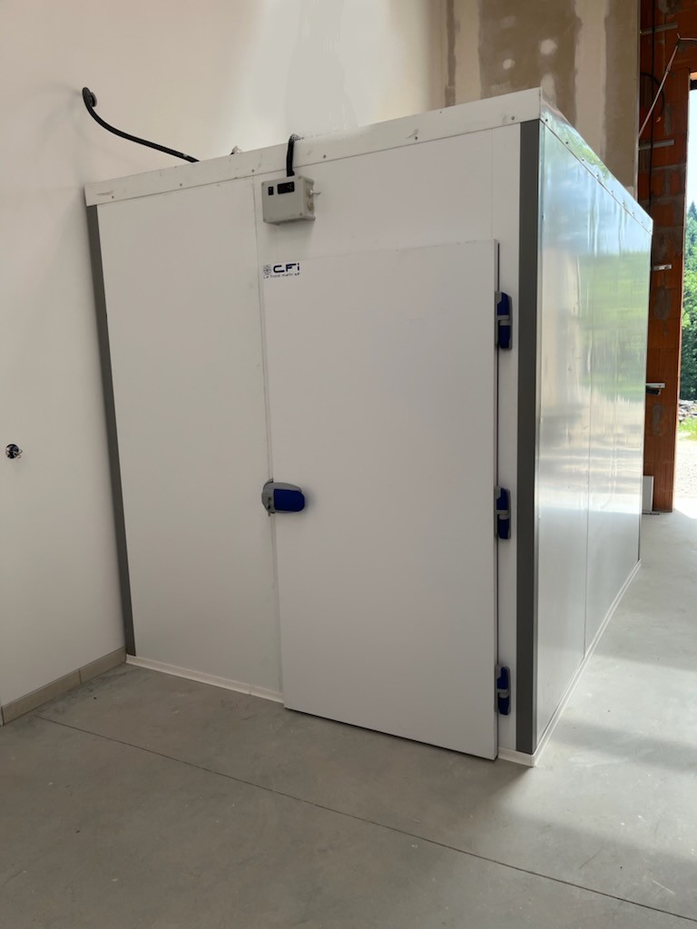 Vente et installation chambre froide positive et négative, chambre de pousse fermentation pour boulangerie et restaurant à Chambéry